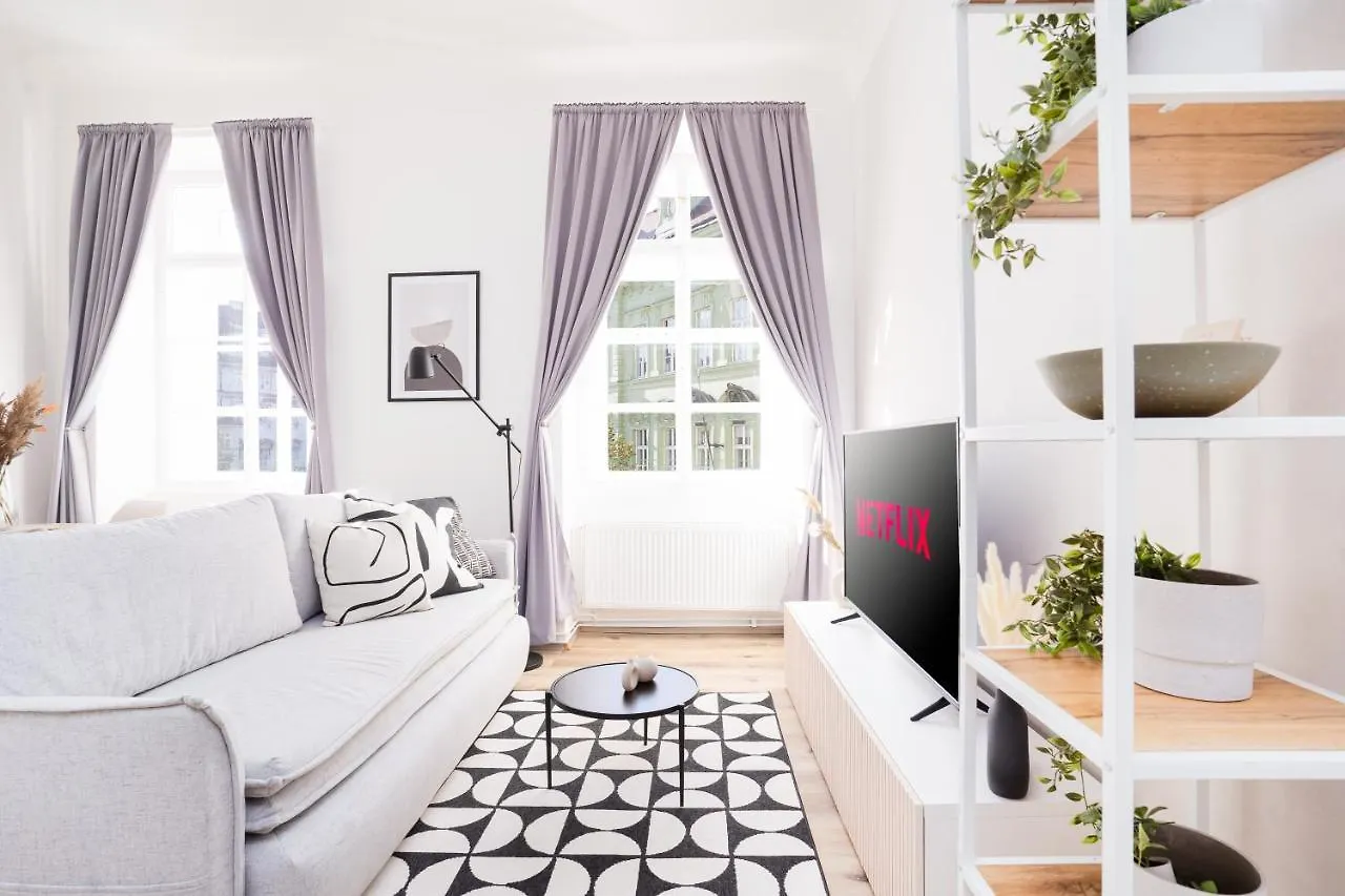 Prague Days - Bright Apartment - Old Town